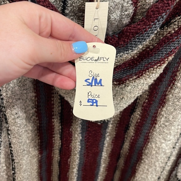 High/low hooded sweater - Picture 3 of 3